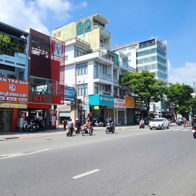 Nhà mặt tiền đường Xô Viết Nghệ Tĩnh, Bình Thạnh 68.2m² giá 23.9 tỷ - Đầu tư sinh lời cao!