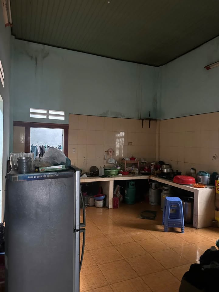 Nhà mặt tiền Kinh doanh Nguyễn Thị Định - Buôn Ma Thuột 180m² giá 2.8 tỷ - Cơ hội đầu tư hấp dẫn!