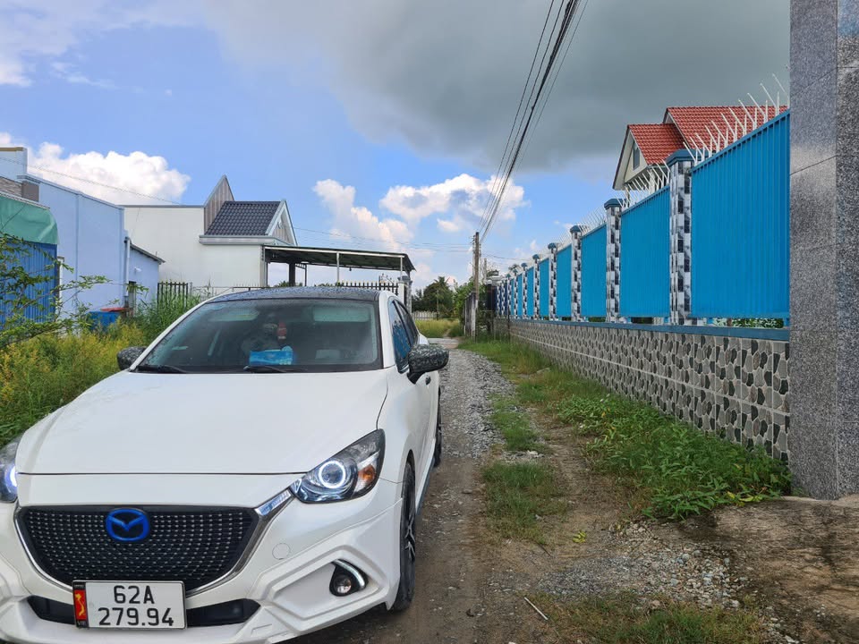 Đất thổ cư góc 2 mặt tiền đường Nguyễn Văn Nên, 240m², giá chỉ 1 tỷ - Cơ hội đầu tư vàng!