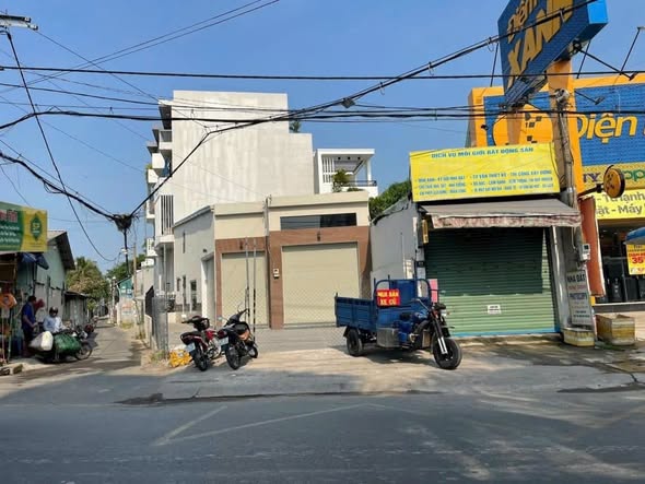 Nhà mặt tiền đường Hà Huy Giáp, quận 12, 176m² - Thích hợp kinh doanh!