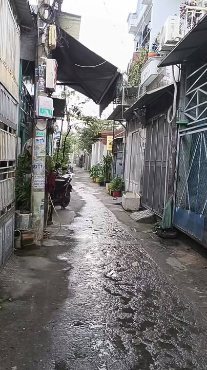 Nhà cấp 4 Tân Xuân Hóc Môn 42m² giá 2.65 tỷ - Sổ hồng riêng, khu dân cư hiện hữu!