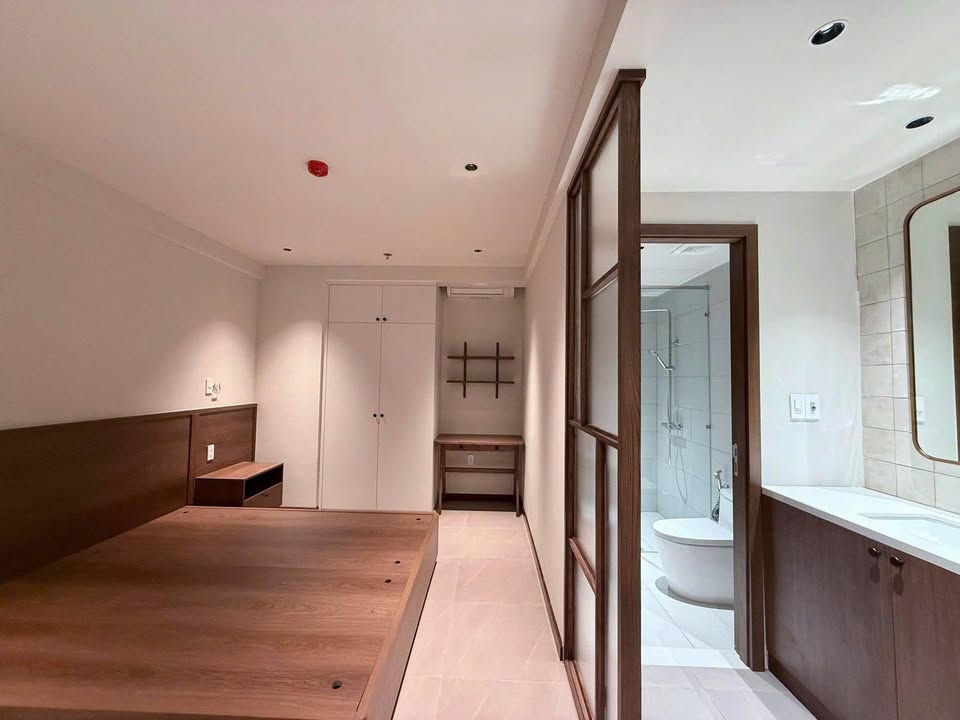 Căn hộ cho thuê đường Đoàn Khuê, Hải Châu, Đà Nẵng - Hồ bơi và nội thất sang trọng