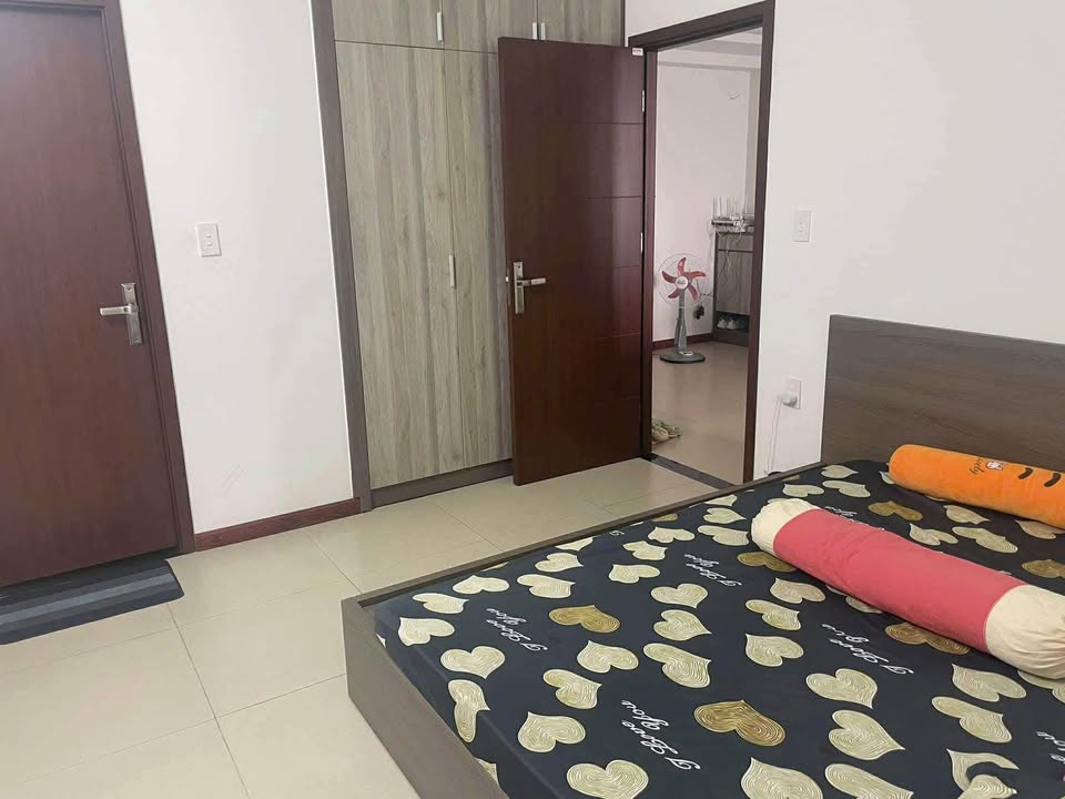 Cho thuê căn hộ 2PN 2WC Chung cư Hòa Bình (Sudic) 6 triệu - Đầy đủ nội thất chỉ việc vào ở!