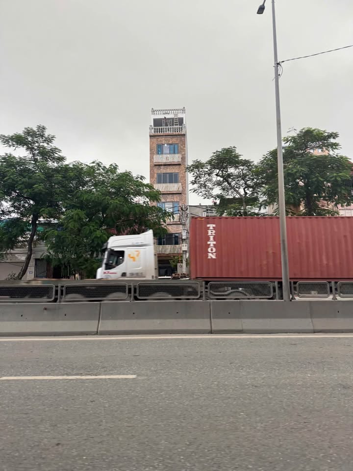 Đất nền mặt đường Nguyễn Bỉnh Khiêm Đông Hải 80m² giá 6.48 tỷ - Vị trí đắc địa gần uỷ ban