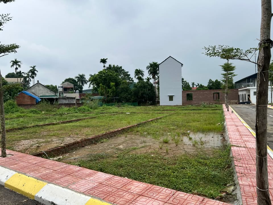 Đất nền Thạch Thất 100m² giá thỏa thuận - Sát Khu Công Nghệ Cao Hòa Lạc!