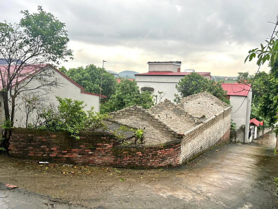 Đất nền KCN Yên Lư 140m² - Đầu tư sinh lời, giá cực tốt!