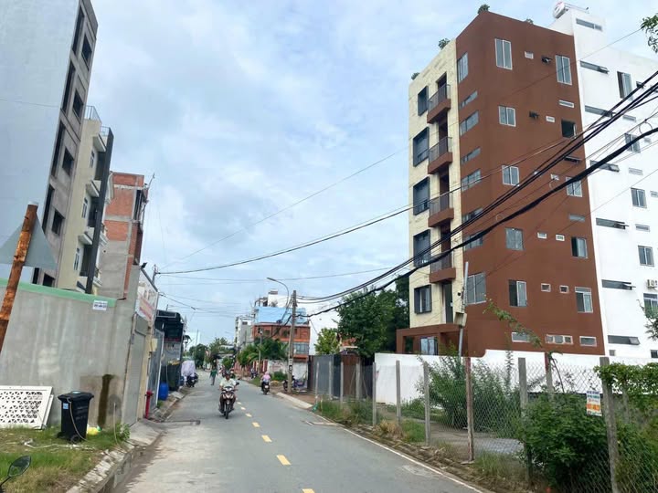 Đất vườn 630m² tại đường Võ Văn Hát, P Long Trường, Q9 - Giá chỉ 6.9 tỷ!