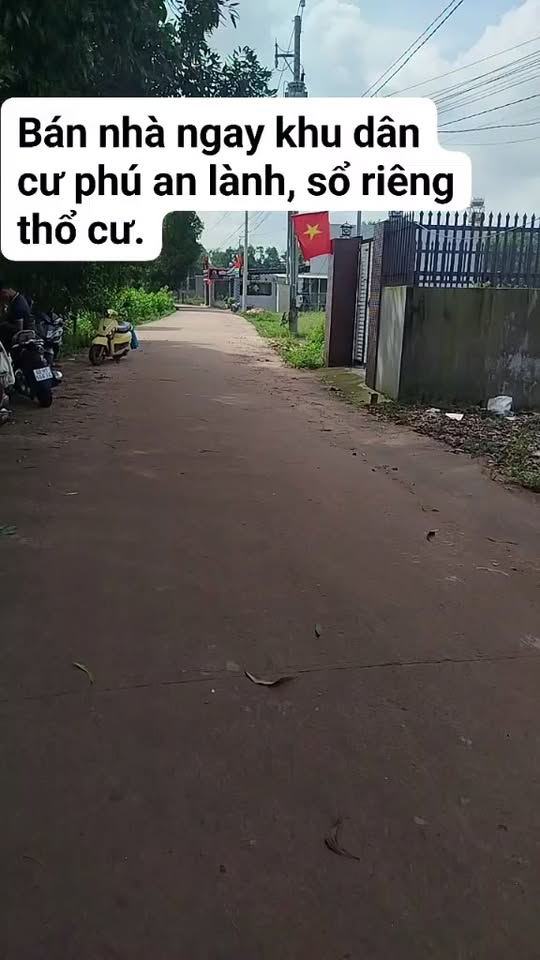 Nhà 130m² ấp 4 Sông Trầu giá chỉ 1.65 tỷ - Cơ hội đầu tư tuyệt vời!