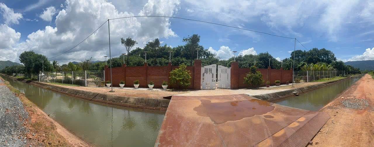 Bán nhà vườn Suối Tân Cam Lâm 4560.5m² - Giá tốt chỉ 4 tỷ!