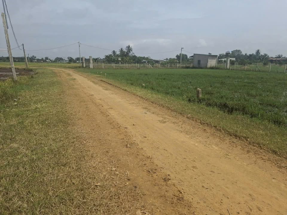 Đất thổ cư Lộc Ninh 150m² giá 210 triệu - Đường ô tô vào tận nơi!