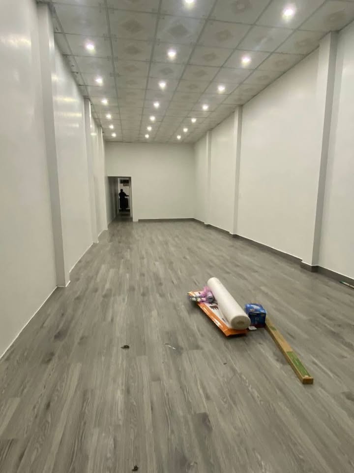 Nhà mặt đường Trần Nhân Tông, Kiến An, 90m² giá 6 tỷ - Kinh doanh sầm uất!