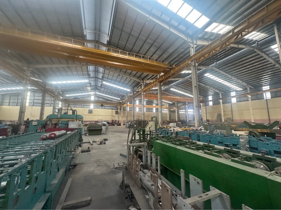 Kho xưởng cho thuê mặt tiền Quốc lộ 1A Bến Lức 6000m² - Giá chỉ 350 triệu/tháng!