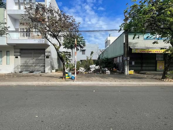 Bán gấp cặp liền kề mặt tiền đường Tôn Đức Thắng, 187m², giá 15.8 tỷ - Kinh doanh VIP!