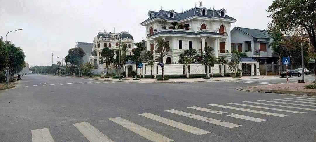 Biệt thự 28 Hà Lam Hạ - 300m² giá thỏa thuận - Không thể bỏ lỡ!