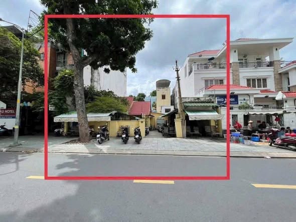 Nhà phố Hòa Hưng 328m² giá 88 tỷ - Vị trí đắc địa, sổ hồng chính chủ!