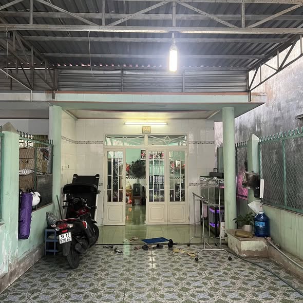 Nhà riêng Bình Mỹ 112m² giá 2 tỷ - Sổ hồng chính chủ, mặt tiền đường nhựa!