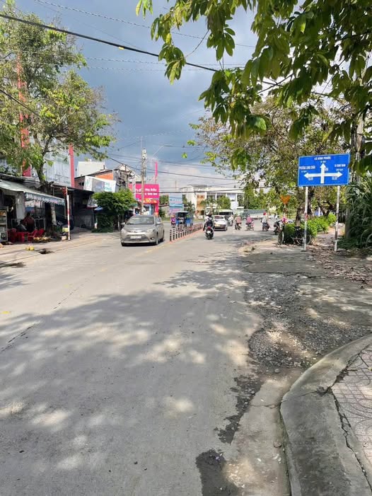 Đất nền 240m² tại xã Long Hồ, Vĩnh Long - Cơ hội kinh doanh hấp dẫn!