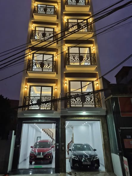 Nhà phố Ngọc Hồi, Thanh Trì 44m² giá 9 tỷ - Kinh doanh đỉnh cao!