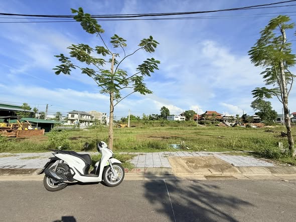 Đất nền KQH Bàu Vá, Thủy Xuân 110m² giá 3.8 tỷ - View Công Viên tuyệt đẹp!