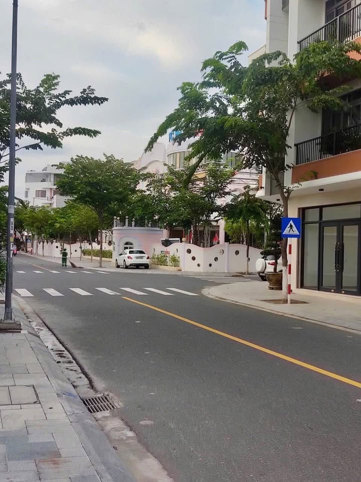 Đất mặt tiền đường A2, Phước Long, Nha Trang 97m² chỉ 8.156 tỷ - Cơ hội đầu tư hấp dẫn!