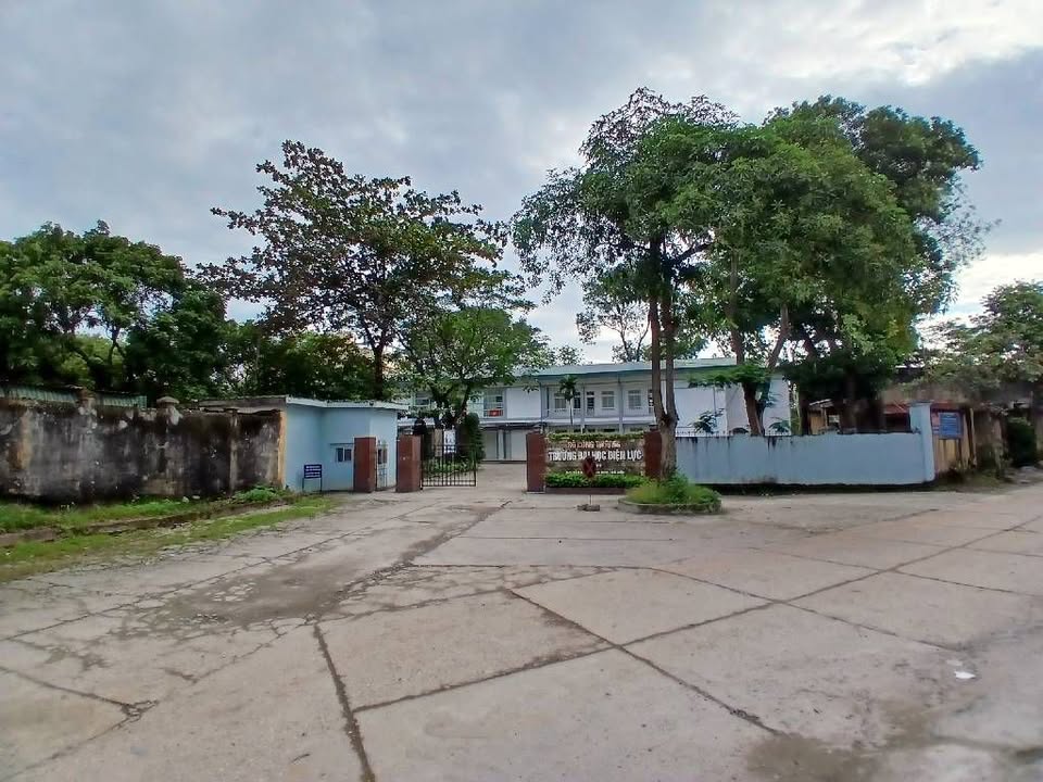 Bán đất bìa làng Tân Minh 72m² - Nhà 2 tầng kiên cố, gần ĐH Điện lực!