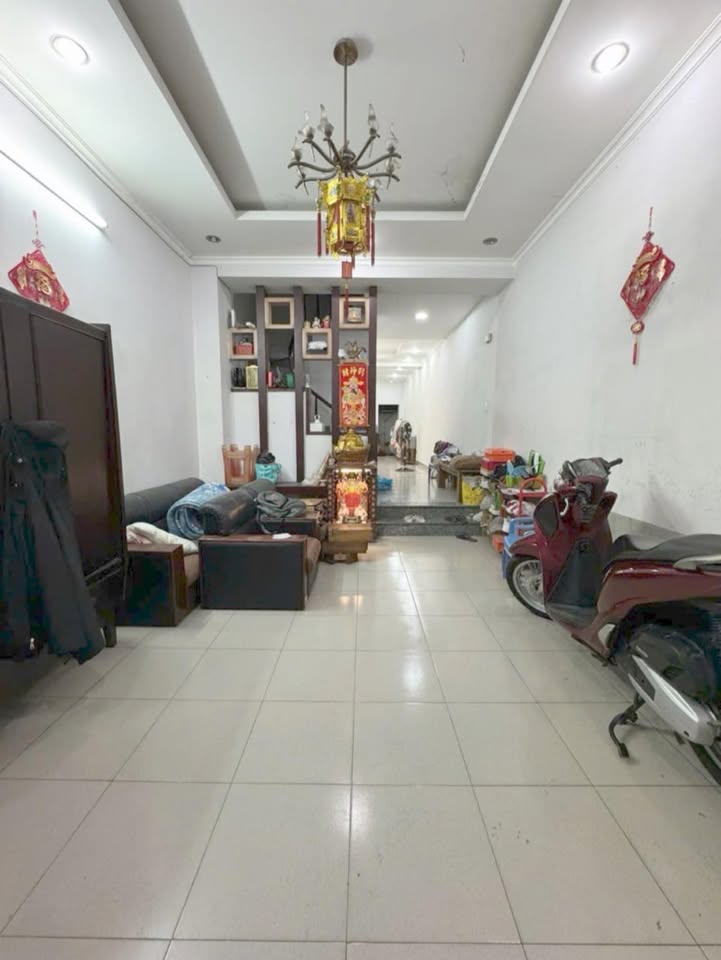 Bán nhà 3 tầng đường Cao Xuân Dục 48m² giá 7 tỷ - Khu vực an ninh, tiện ích đầy đủ!