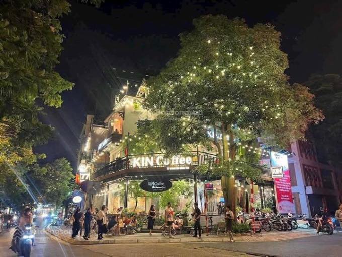 Cho thuê lô góc Hòa Mã 75m² giá 75 triệu - Thích hợp thời trang siêu thị!