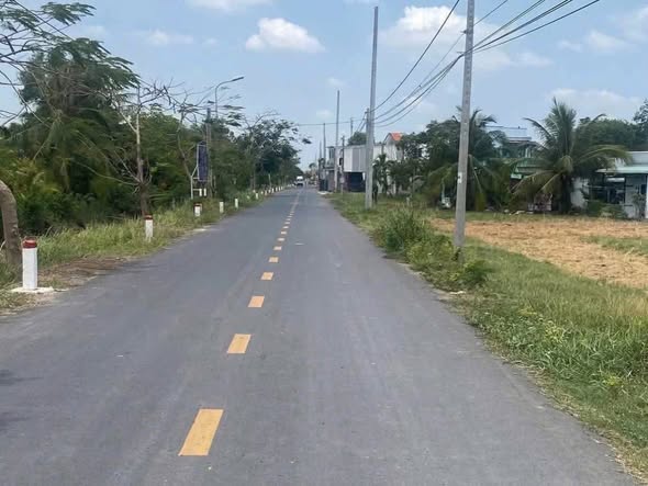 Đất thổ cư 338m² mặt tiền đường 19/5, Tân Lân - Khu vực kinh doanh sầm uất