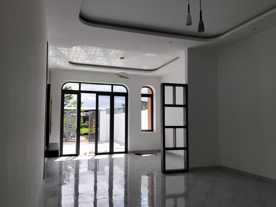 Nhà riêng đường Nguyễn Chí Thanh, Pleiku 145m² giá 1.2 tỷ - Thiết kế hiện đại, sẵn sàng vào ở!