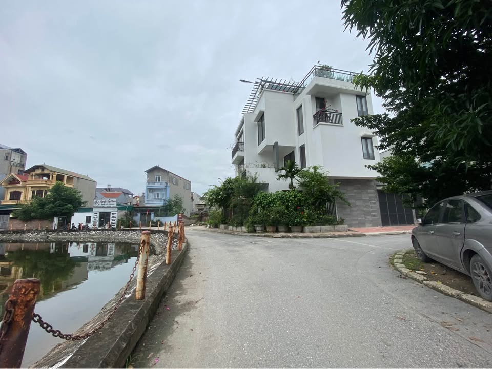 Bán đất Cự Khối Long Biên 85.8m² giá 14 tỷ - View hồ tuyệt đẹp!