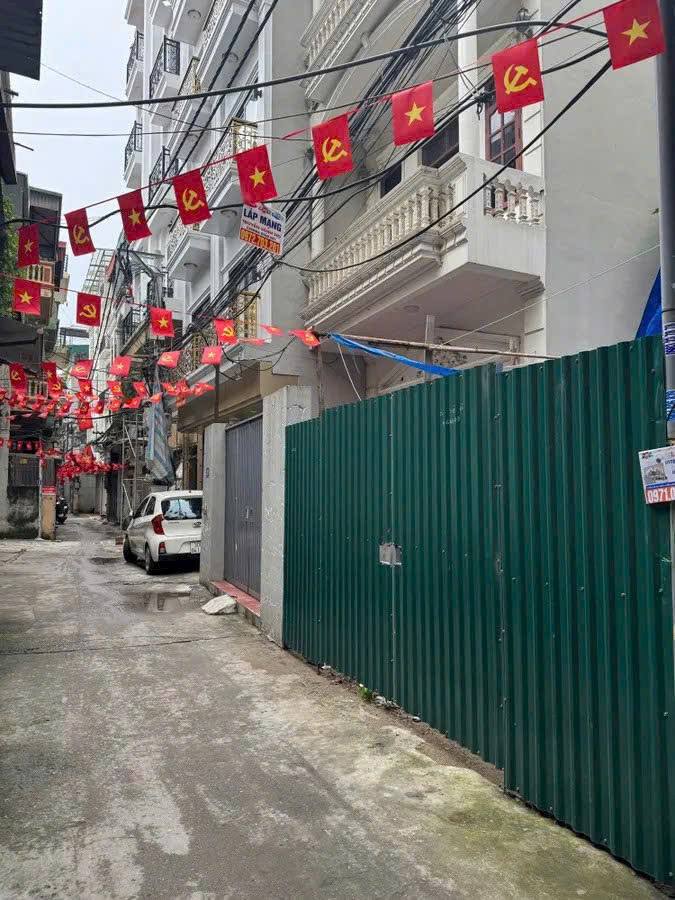 Đất nền Hoàng Mai 62m² giá 6.2 tỷ - Tiềm năng đầu tư vượt trội!