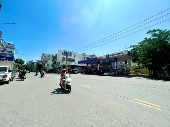 Đất nền Hạ Long 100m² giá 7 triệu/m² - Vị trí kinh doanh đắc địa!