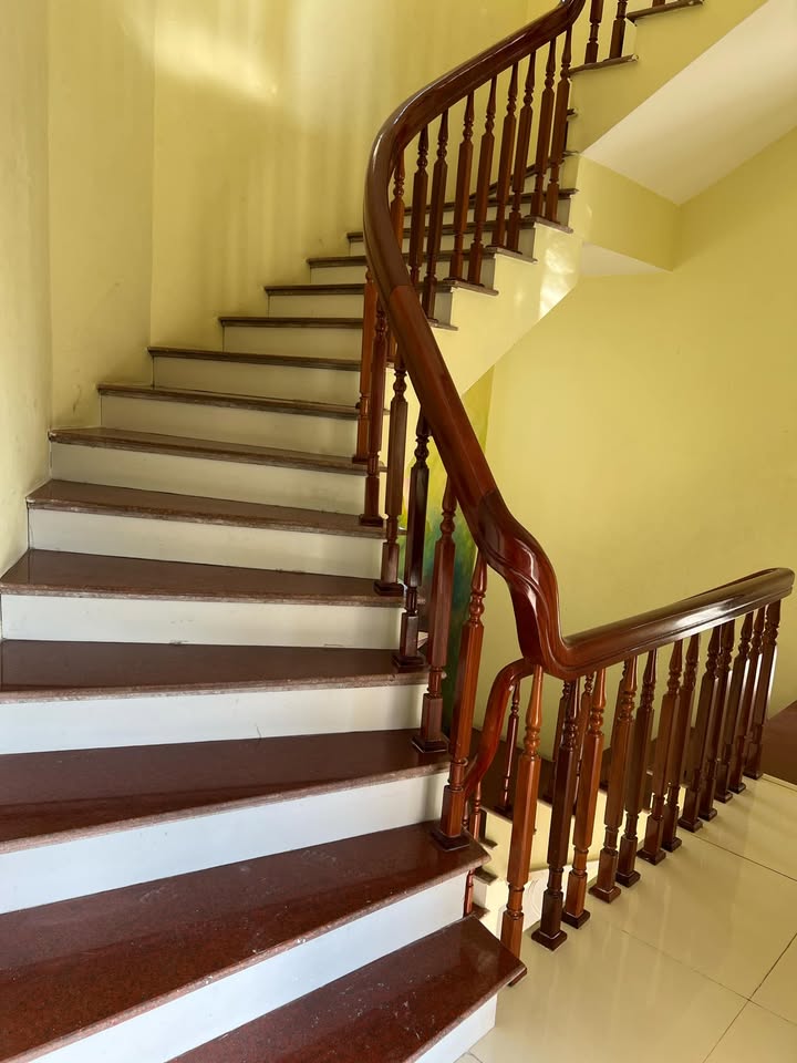 Nhà cho thuê mặt tiền 12m tại Phan Đình Phùng, Thái Nguyên - Phù hợp ở và kinh doanh!