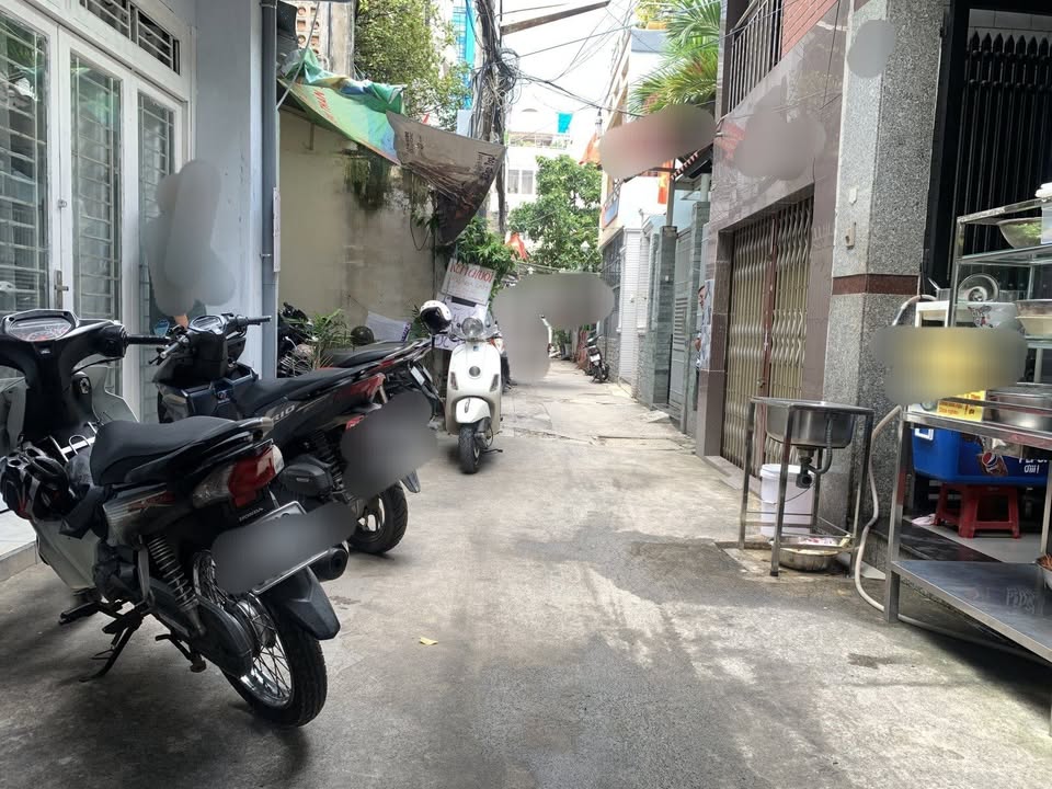 Nhà riêng Điện Biên Phủ Q10 62m² giá 7.3 tỷ - Tiện xây mới ngay!