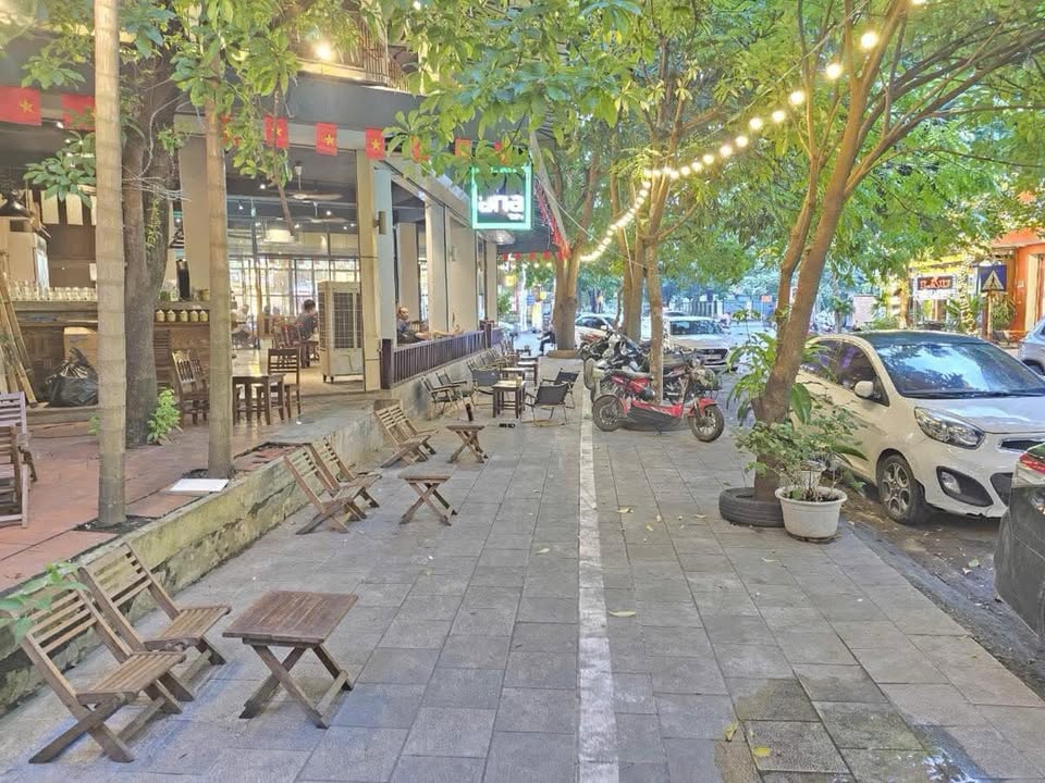 Mặt phố Nguyễn Văn Lộc, Mỗ Lao, 110m² giá 49 tỷ - Đầu tư kinh doanh ẩm thực đỉnh cao!