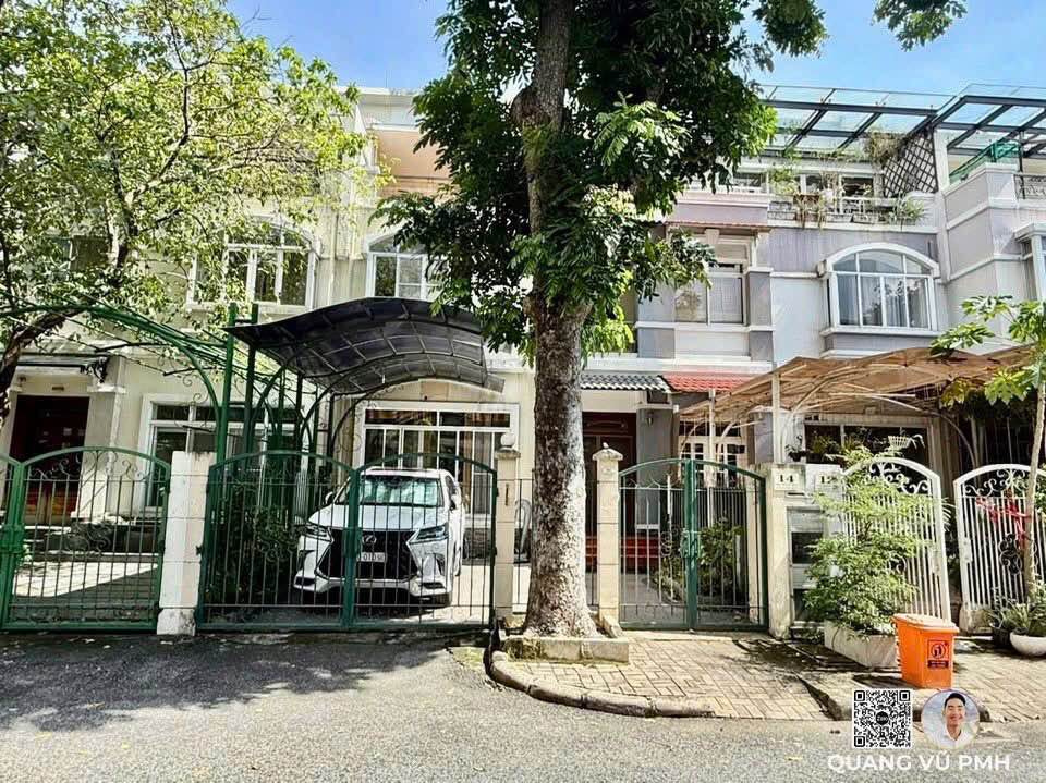 Biệt thự Mỹ Thái 3, Quận 7, 140m² giá 38 tỷ - Địa điểm vàng gần Trường Canada!