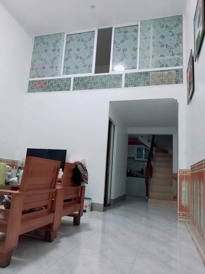 Nhà 2 tầng Lãm Hà 45m² giá 950 triệu - Sẵn sàng vào ở ngay!