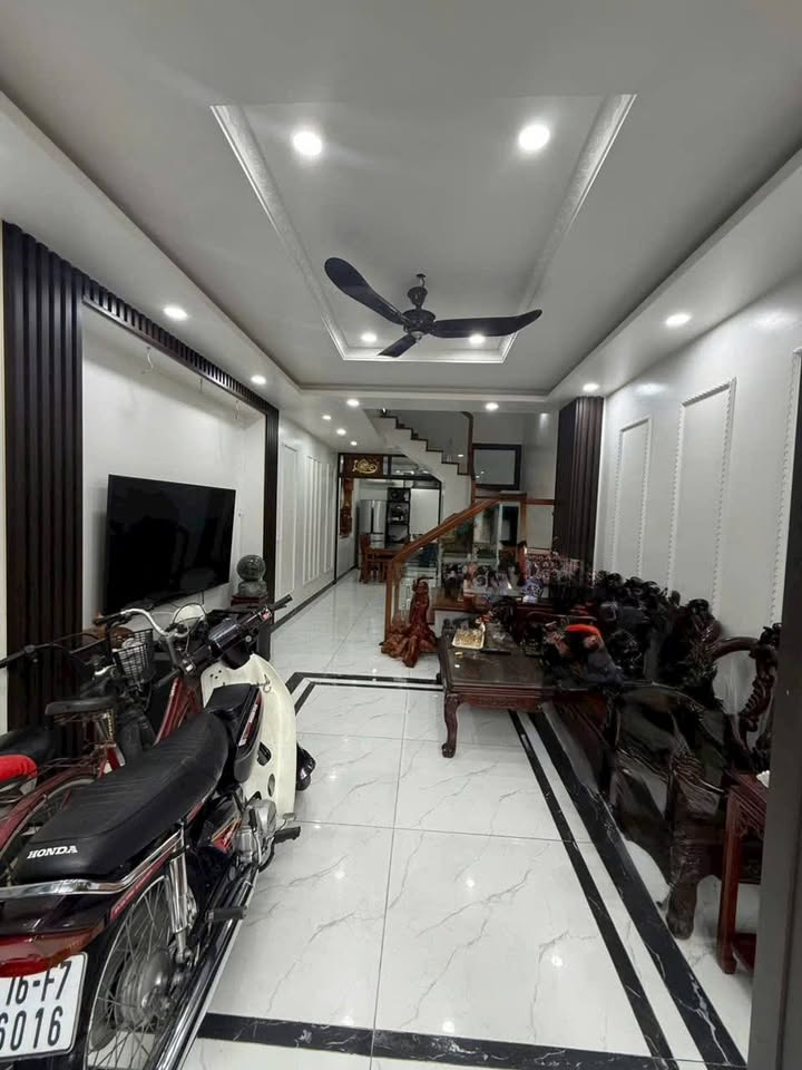 Nhà 4 tầng Lãm Hà, Kiến An 56m² giá 1.45 tỷ - Đừng bỏ lỡ cơ hội này!