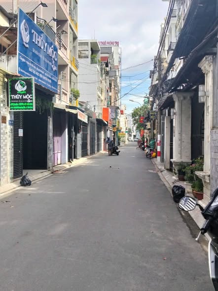 Nhà phố 2 tầng đường Phan Huy Ích, Tân Bình 56m² giá 6 tỷ - Sổ hồng riêng, công chứng ngay!