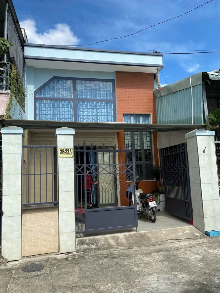 Nhà cho thuê 1 trệt 1 lửng đường DX051, Phú Mỹ, 110m² - Full nội thất, chỉ việc vào ở!