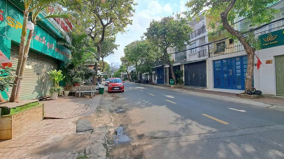 Nhà mặt tiền Quang Trung 94m² giá 6 tỷ - Cơ hội đầu tư đón sóng hạ tầng!