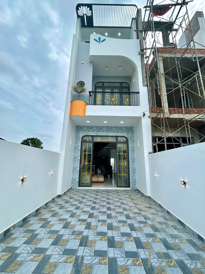 Nhà phố Cần Giuộc 88m² giá 2.73 tỷ - Sẵn sàng vào ở ngay!