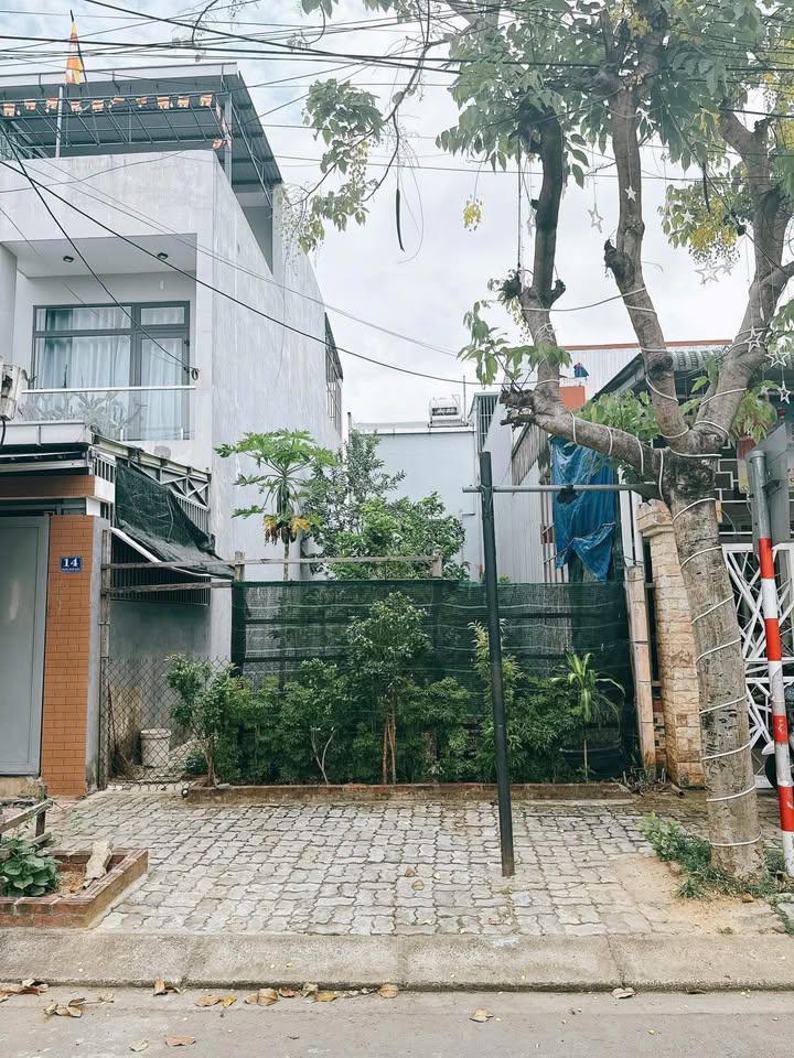 Nhà phố Hòa Xuân Đà Nẵng 100m² giá 4.3 tỷ - Hướng Nam mát mẻ