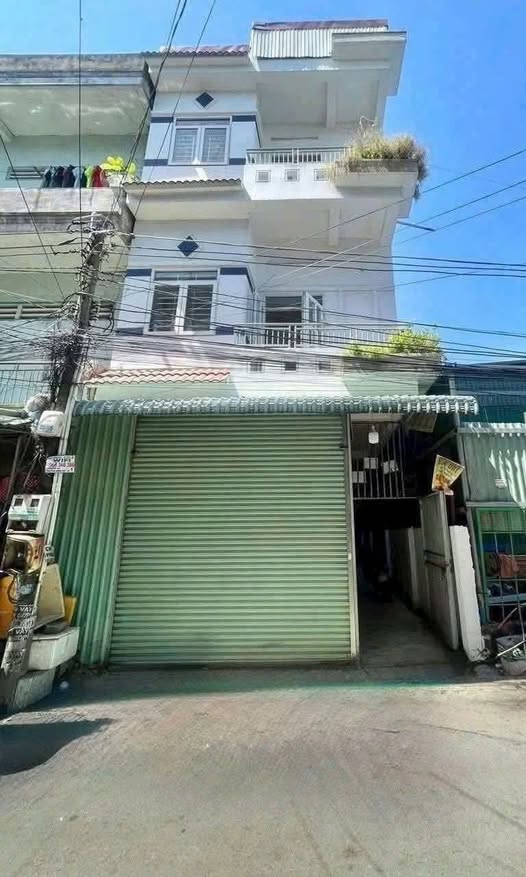 Dãy nhà trọ Dĩ An 126m² giá 5.3 tỷ - Đầu tư sinh lời ổn định!