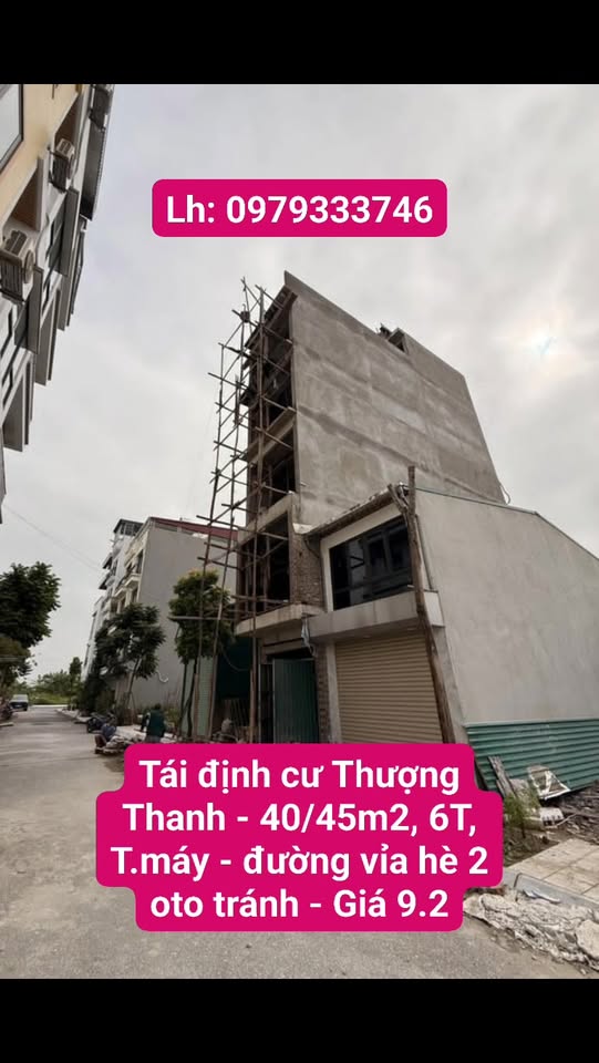 Căn hộ Tái Định Cư Thượng Thanh, Long Biên 42.5m² giá 9.2 tỷ - Ô tô tránh, tiện nghi đầy đủ!