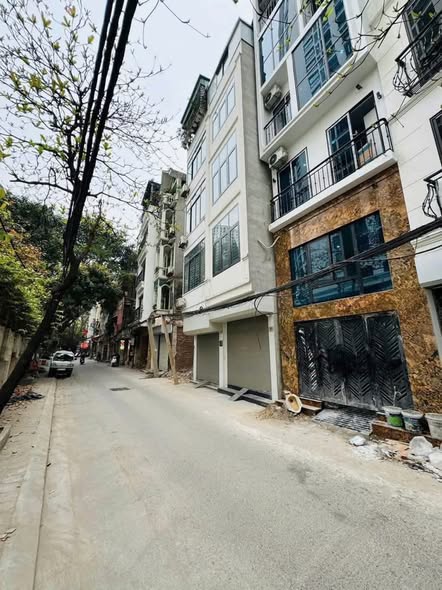 Chính chủ bán toà CCMN mặt phố Cự Lộc 81m² giá 32.5 tỷ - Kinh doanh sầm uất