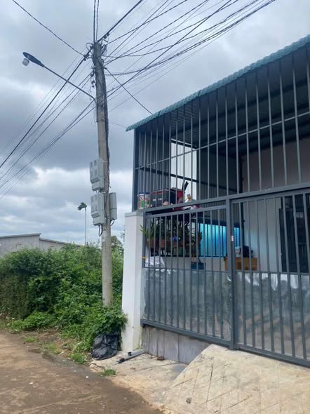 Nhà riêng Hoà Khánh Buôn Ma Thuột 100m² giá 990 triệu - Cơ hội đầu tư tuyệt vời!