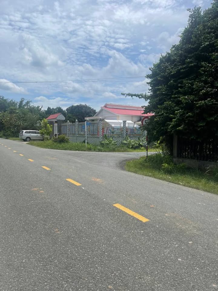 Đất nền Nhuận Đức, Củ Chi 1797m² giá 4.5 tỷ - Tiềm năng sinh lời cao!