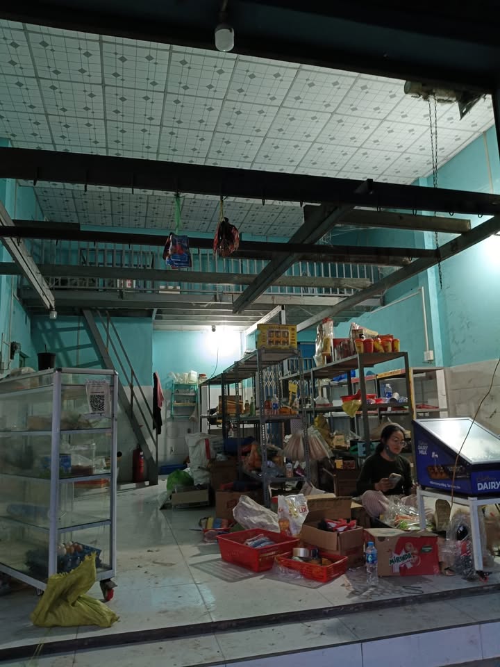 Nhà mặt tiền cho thuê tại chợ Vĩnh Lộc B 50m² giá 10 triệu - Kinh doanh đông đúc!