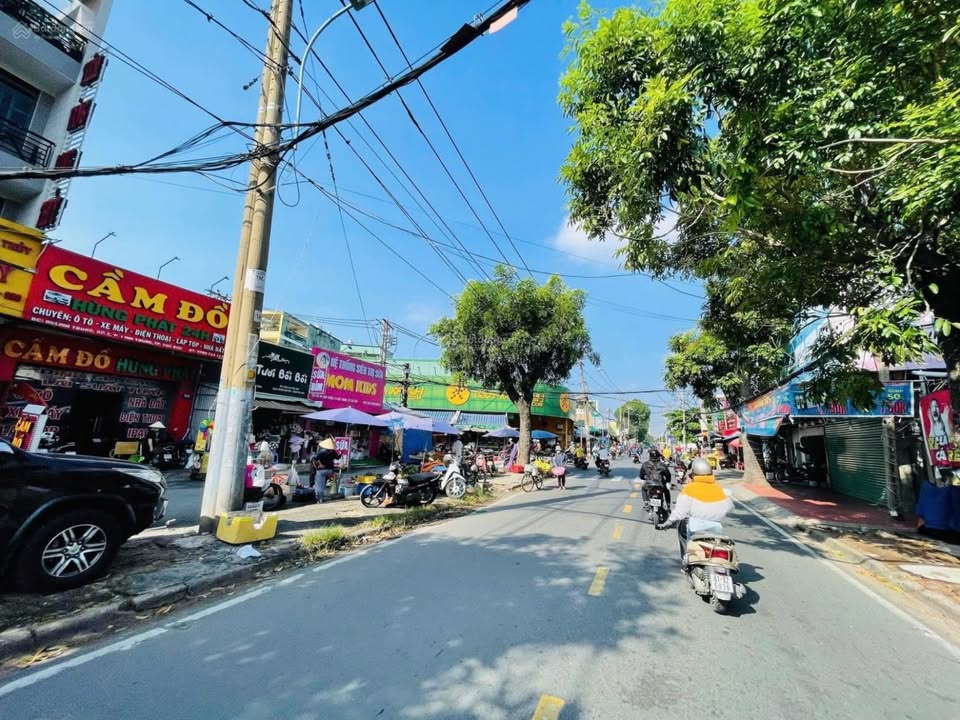 Đất nền Thủ Đức 220m² giá 13.6 tỷ - Lợi nhuận ổn định từ dãy trọ 14 phòng!